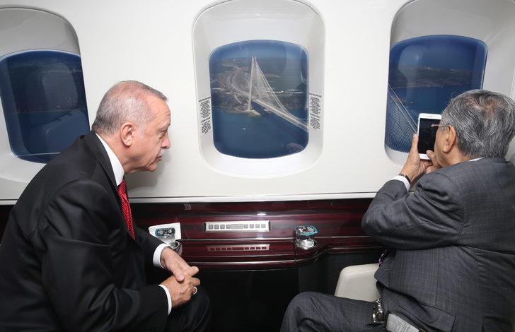Erdoğan, Malezya Başbakanı'na İstanbul'u havadan tanıttı G4