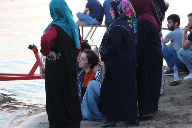 Sapanca Gölü'nde tekneden düşen 13 yaşındaki çocuk kayboldu G1