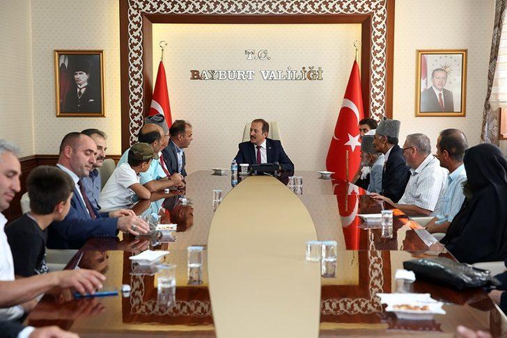 Şehit aileleri ve gaziler, Vali Pehlivan’a uğurlama ziyaretinde bulundu G3