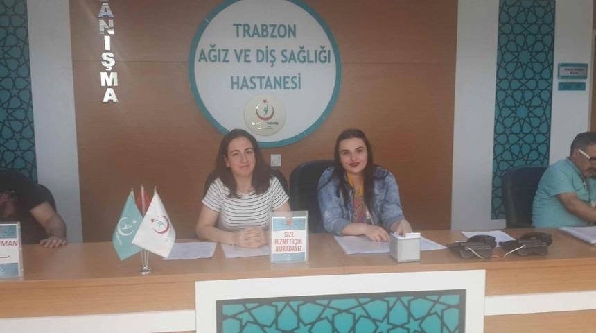 Üniversite öğrencileri iş başı yaptı