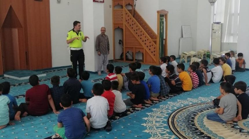 Iğdır’da trafik eğitimleri devam ediyor