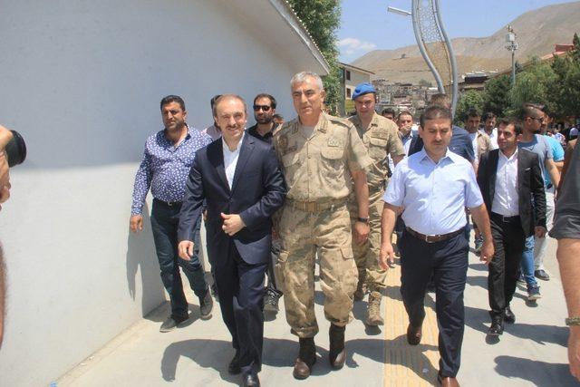 Vali Epcim davul zurna ile Bayburt’a uğurlandı