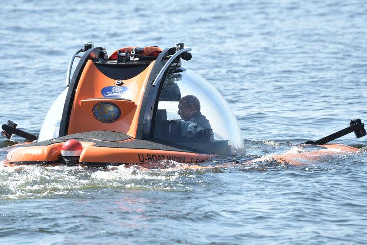 Vladimir Putin batık denizaltıyı inceledi G5