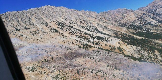 Kahramanmaraş’ta dağlık alanda çıkan yangın söndürüldü