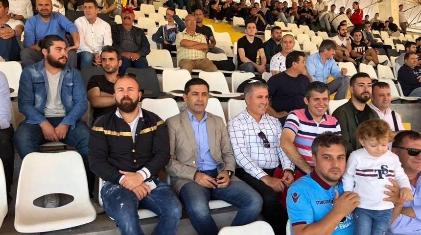 Kuşadası Belediye Başkanı Ömer Günel; “ Kuşadası Gençlikspor’u profesyonellerin yönetmesini istiyorum “