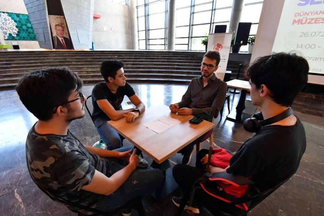 Osmangazi&rsquo;den &ouml;ğrencilere tercih danışmanlığı hizmeti