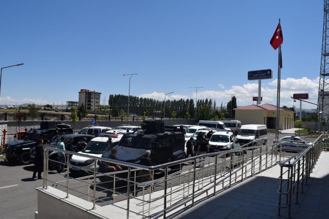 Kars&rsquo;ta 110 polisle asayiş uygulaması