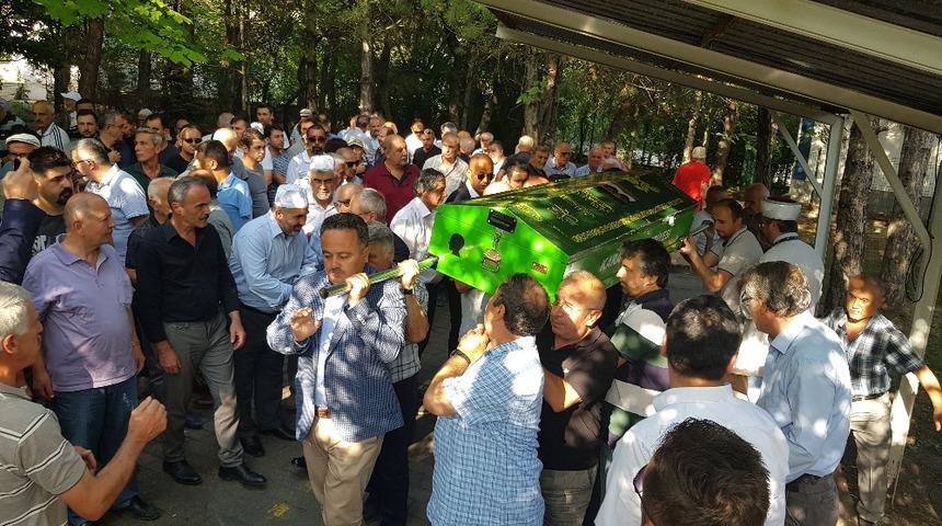 Şehit babası Bilgin Hır&ccedil;ın son yolculuğuna uğurlandı