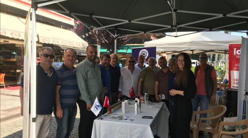 Rizeliler Aydın Zeytinyağı&rsquo;na yoğun ilgi g&ouml;sterdi