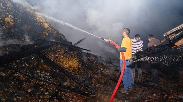 Kastamonu’da bir ev yangında kullanılamaz hale geldi