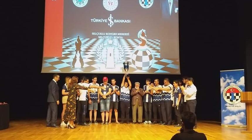 Tatvan Satran&ccedil; Kul&uuml;b&uuml; lig şampiyonu oldu