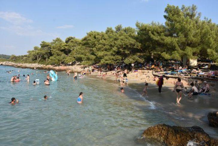 İncekum Plajı'na yoğun ilgi G3