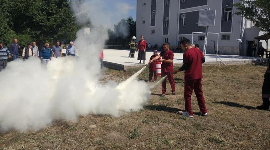 Aler Yaşam Engelli Bakım Merkezinde eğitim ve yangın tatbikatı