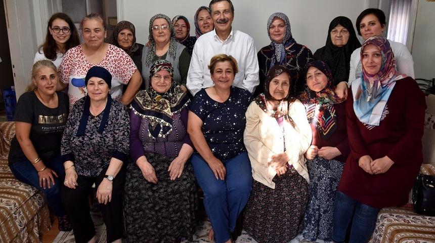 Tepebaşı Belediye Başkanı Ata&ccedil;&rsquo;tan ev ziyaretleri