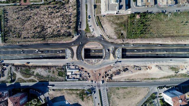 Ayaş Yolu-Sincan OSB önü alt geçidi trafiğe açıldı