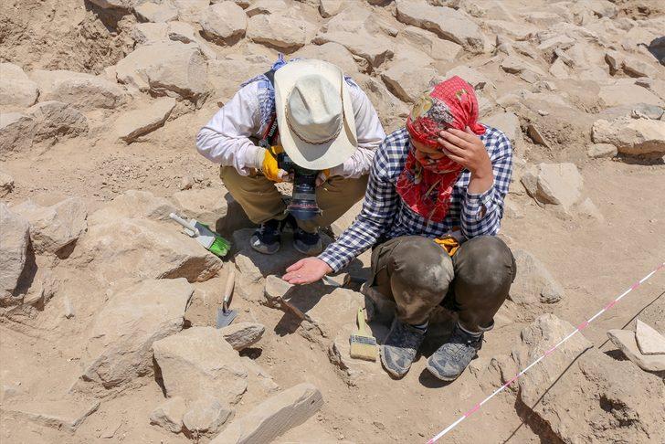Van'da Urartu aristokratlarının mezarlığı bulundu! "İlk kez böyle bir durumla karşılaşıyoruz" G3