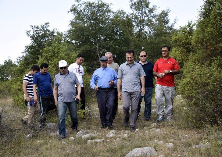 8 kilometrelik sarp kayalıklı yolu 3 saatte tamamladılar G2