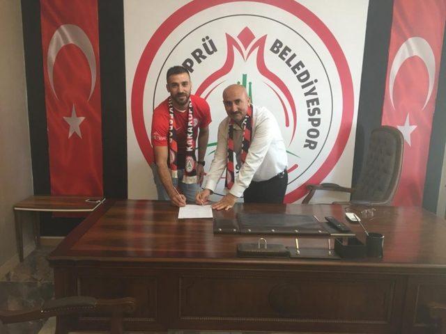 Nuh Aşkın Karaköprü Belediyespor’da