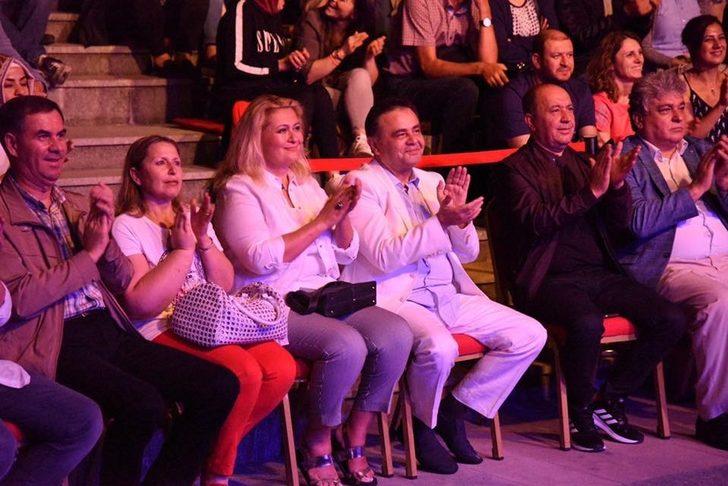 Ezginin Günlüğü Güzel Geceler’de sahne aldı G2