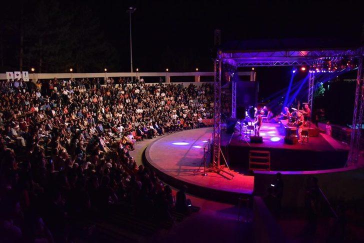 Ezginin Günlüğü Güzel Geceler’de sahne aldı G4