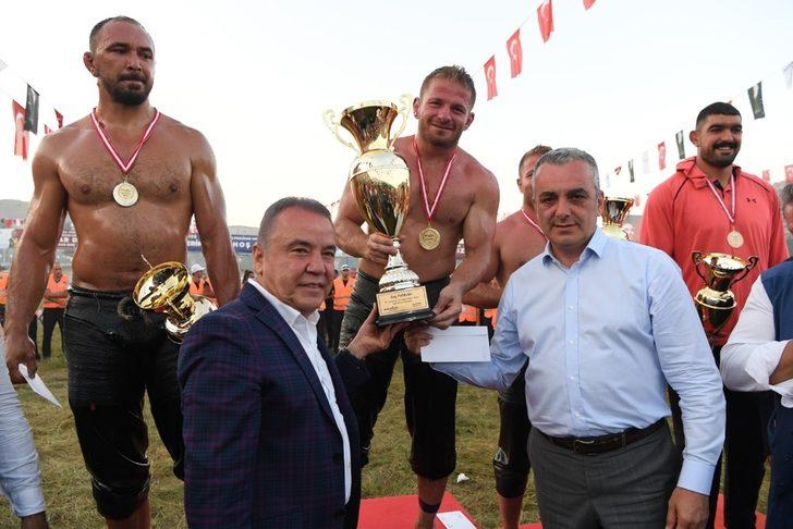 Feslikan’da şampiyon Balaban oldu G1