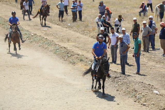 Buca’da Rahvan coşkusu