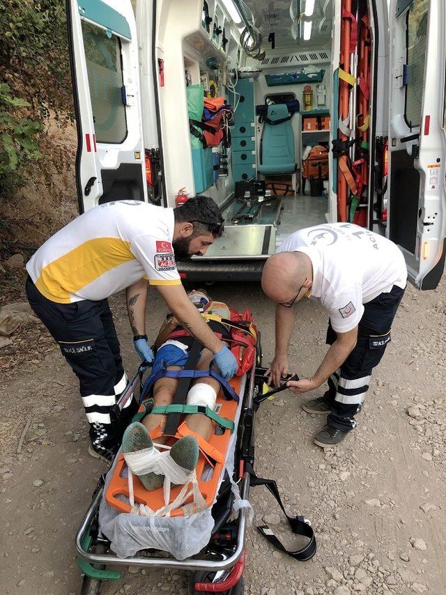 Kabak Koyunda kayalıklardan düşen kişiyi JAK kurtardı