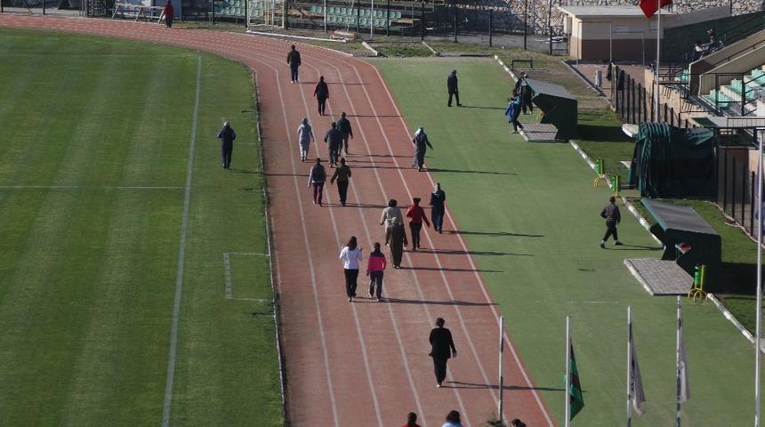 Akhisar Belediyesi&rsquo;nden sabah sporlarına davet