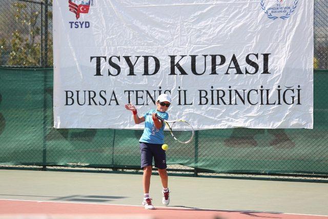 TSYD Bursa’nın tenis şöleni başladı