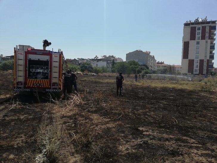 Aydın’daki yangın evlere sıçramadan söndürüldü G5