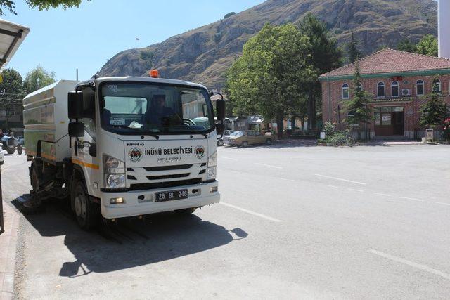 İnönü’de çevre düzenlemesi ve temizlik çalışmaları