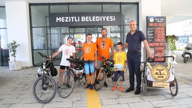 Pençedenöz ailesi, Mezitli’de mola verdi