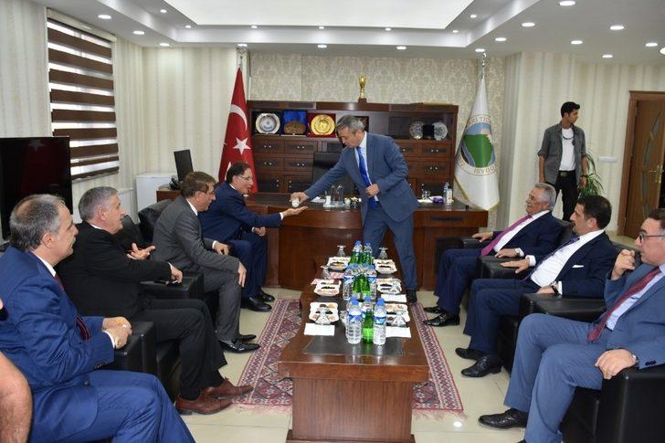 Kamu Başdenetçisi Malkoç: “Türkiye’nin teröre karşı verdiği mücadele dünyanın hiçbir yerinde yok” G4