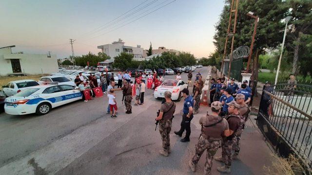 Sincik’te şehit polis için konvoy düzenlendi