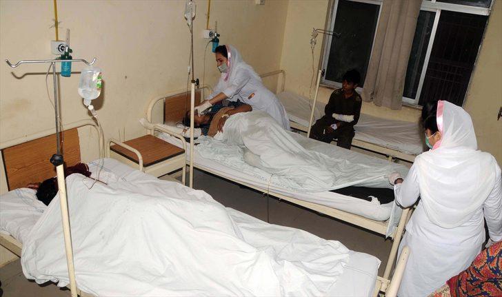 Pakistan'da askeri uçak düştü: 17 ölü G2