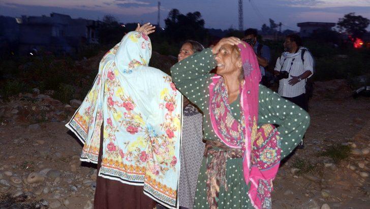 Pakistan'da askeri uçak düştü: 17 ölü G5