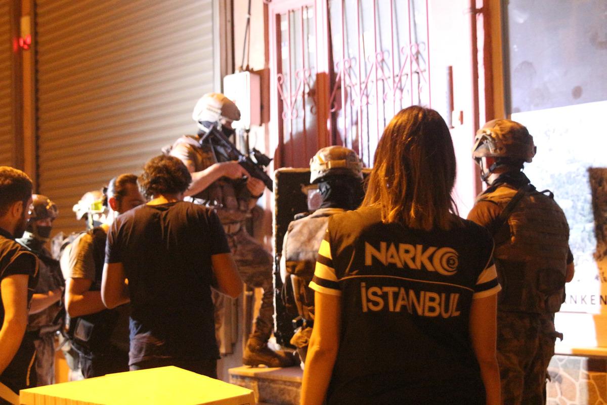 İstanbul'da 73 adrese eş zamanlı operasyon