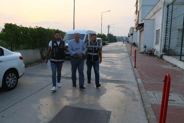 Fetö’den ihraç edilen polislere şafak vakti operasyon