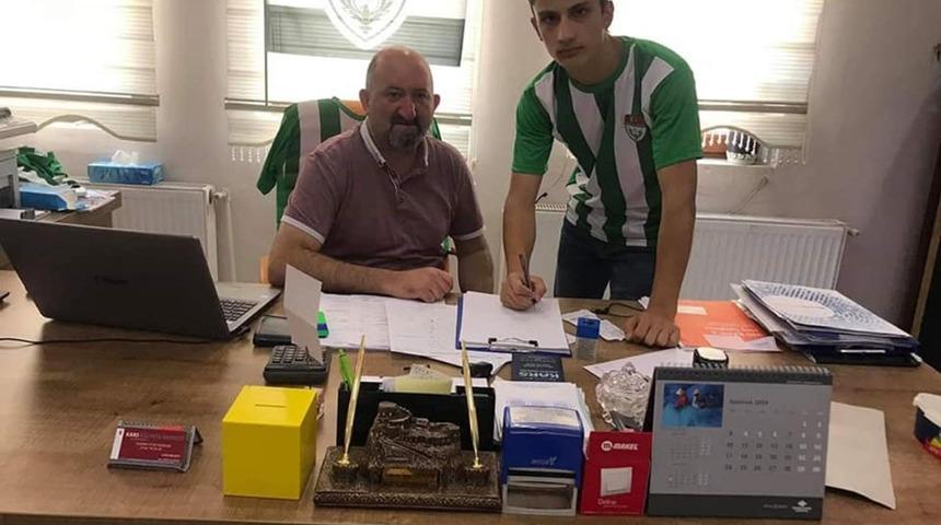 Kars 36 Spor yeni transferlerle kadrosunu g&uuml;&ccedil;lendirdi