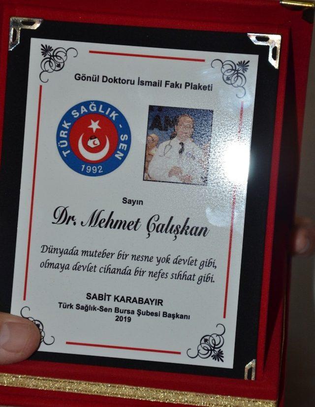 Dr. Fakı ödülü, Dr. Çalışkan’a verildi