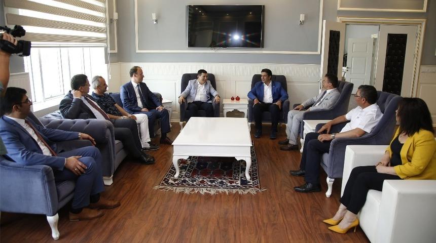 Başkan Gen&ccedil;,ABB&rsquo;yi ağırladı