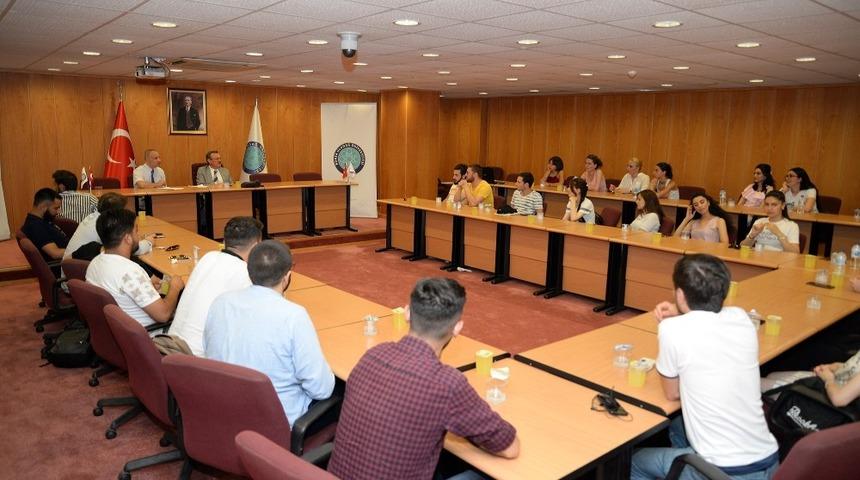 G&uuml;rcistanlı tıp &ouml;ğrencileri staj i&ccedil;in Bursa Uludağ &Uuml;niversitesi&rsquo;nde