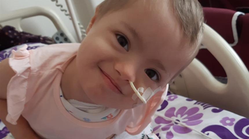 3 yaşındaki Afra Eyl&uuml;l Arabacı'ndan sevindiren haber! 