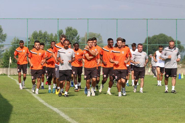 Adanaspor'un Bolu kampı G1