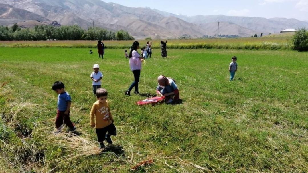 Y&uuml;ksekova&rsquo;da u&ccedil;urtma şenliği