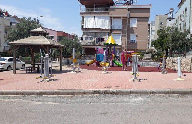 Kepez Belediyesinden çocuklara renkli park