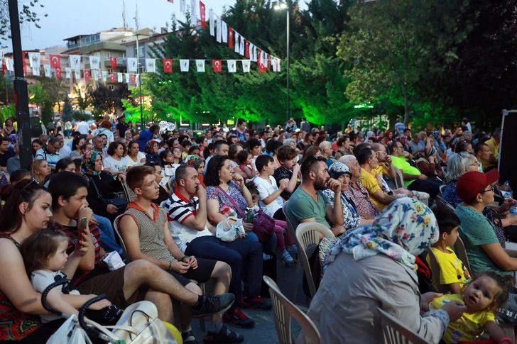 “Hürkuş” Ragıp Tüzün Parkı’nda izlendi G4