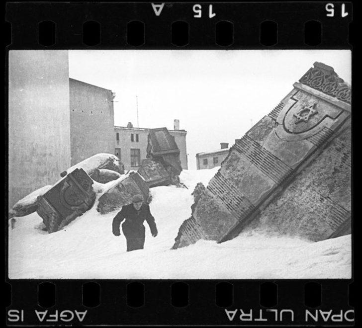 Hayatta kalmak için Nazi'lere çalıştı
