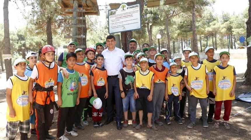 Doğada kalpleri mutlulukla atıyor