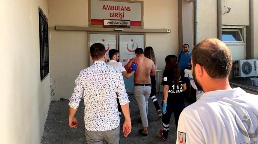 Kahta il&ccedil;esinde kavga: 1 Yaralı